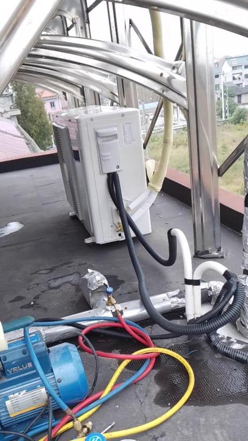 解决以太阳能热水器漏水问题的维修方法(漏水问题急需解决!快来学习以太阳能热水器的维修方法吧)
