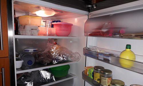 冰柜清除异味的有效方法（使用冰柜去除异味）