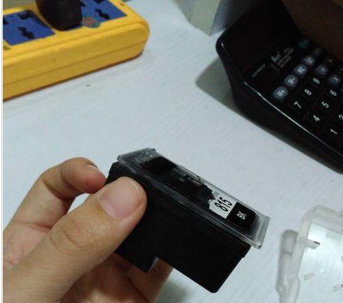 解决白色打印机不出墨水问题的方法（如何维护和修复白色打印机）