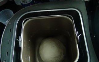 面包机面出不来膜的原因及解决方法(面包机面出不来膜可能的原因和解决方案)