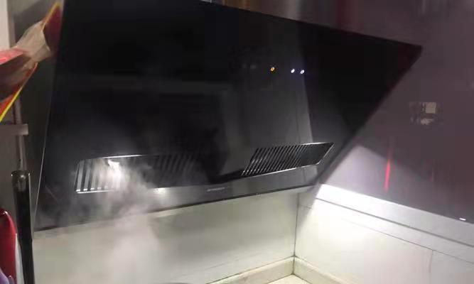 如何正确关闭和清洗油烟机(简单易行的方法让您的油烟机保持清洁)