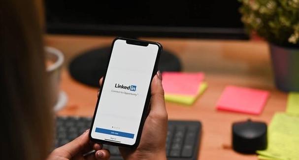 iphone11强制重启方法是什么？遇到卡顿如何快速重启？