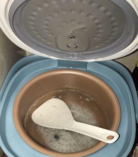 飞利浦电饭煲外壳如何拆卸?拆卸步骤是什么?