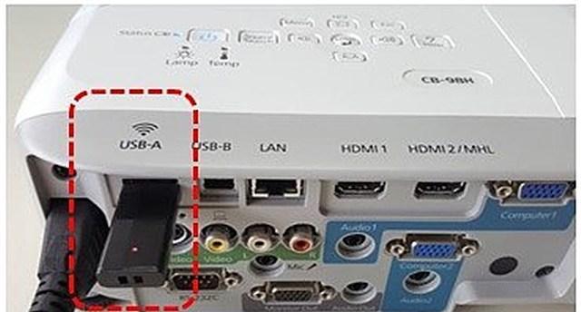 投影仪没有系统怎么使用？